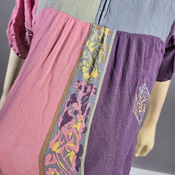 Small Colorful Patchwork Blouse (RACK3) - Picture 2 of 8